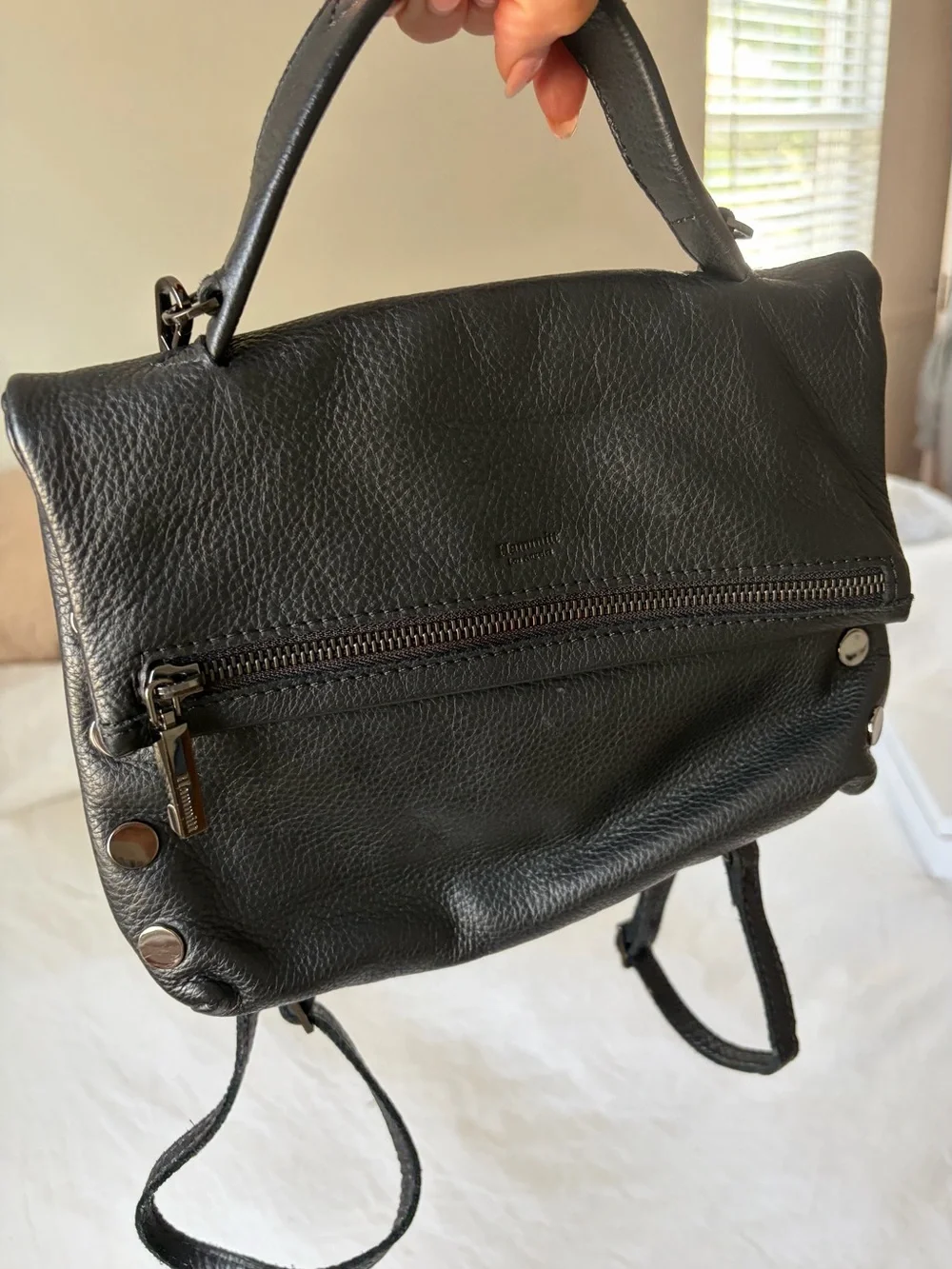HAMMIT VIP Leather bag with gunmetal hardware (Backpack, crossbody, shoulder)